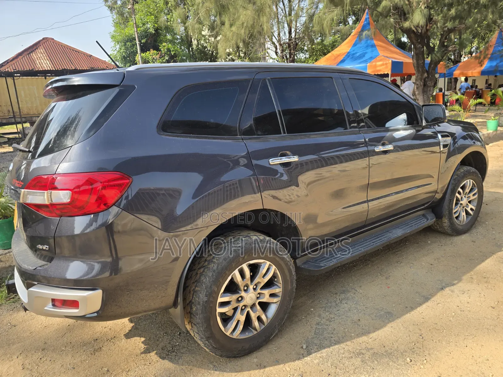 Ford Everest 2018 Gray