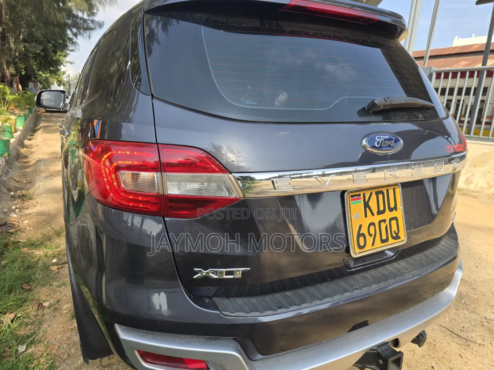 Ford Everest 2018 Gray
