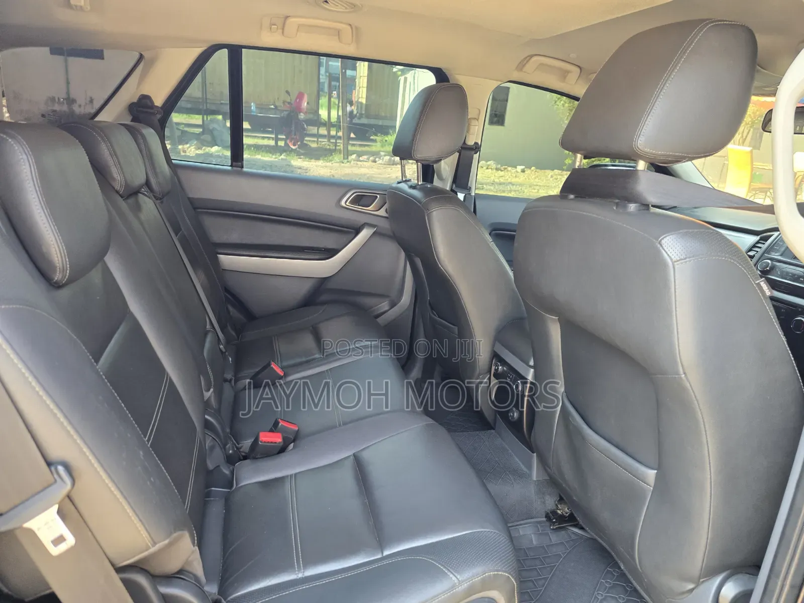Ford Everest 2018 Gray