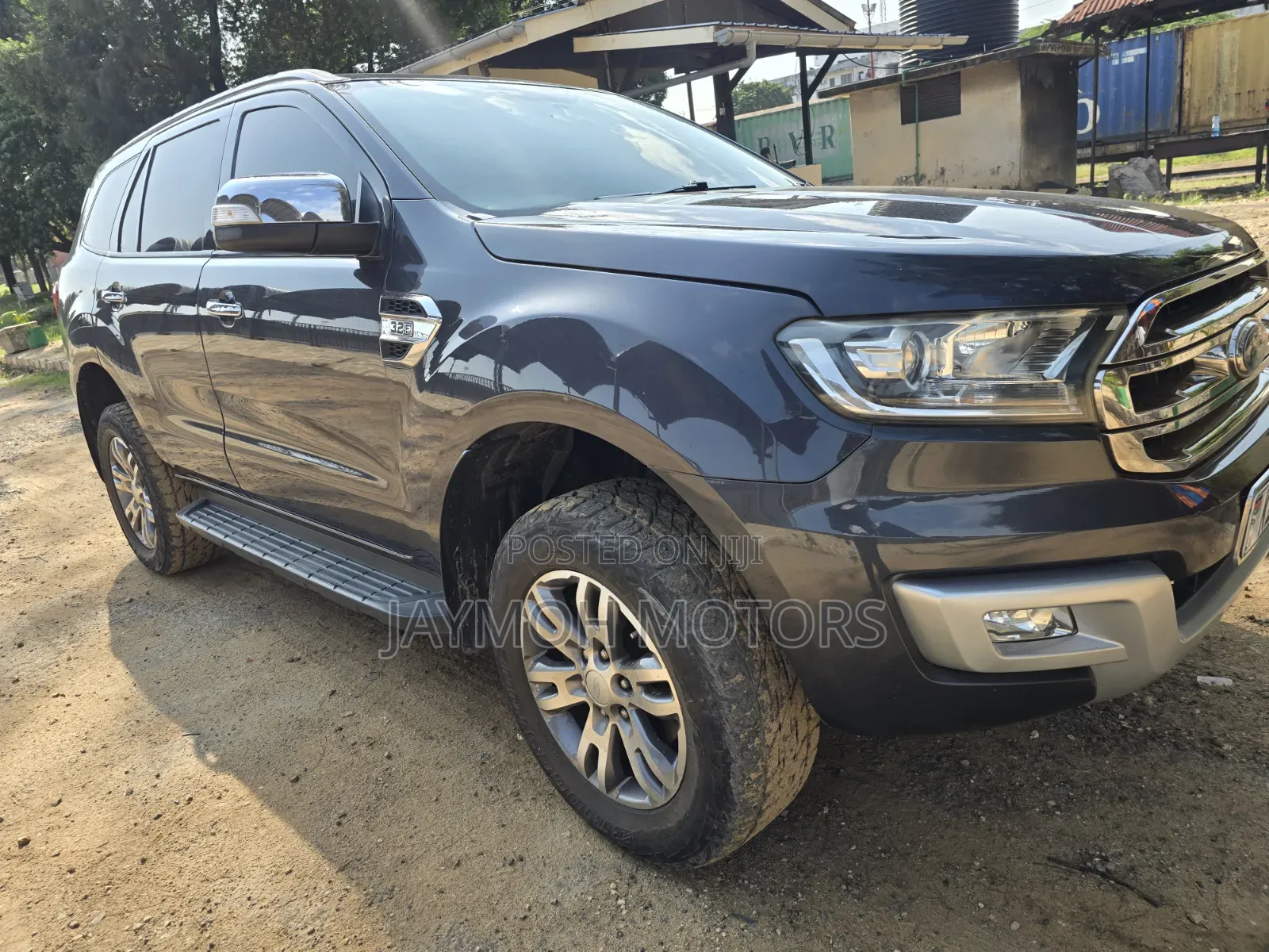 Ford Everest 2018 Gray