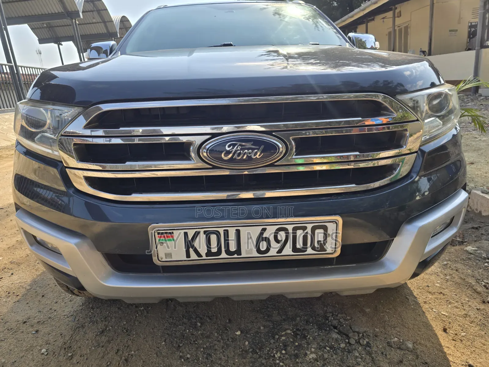 Ford Everest 2018 Gray