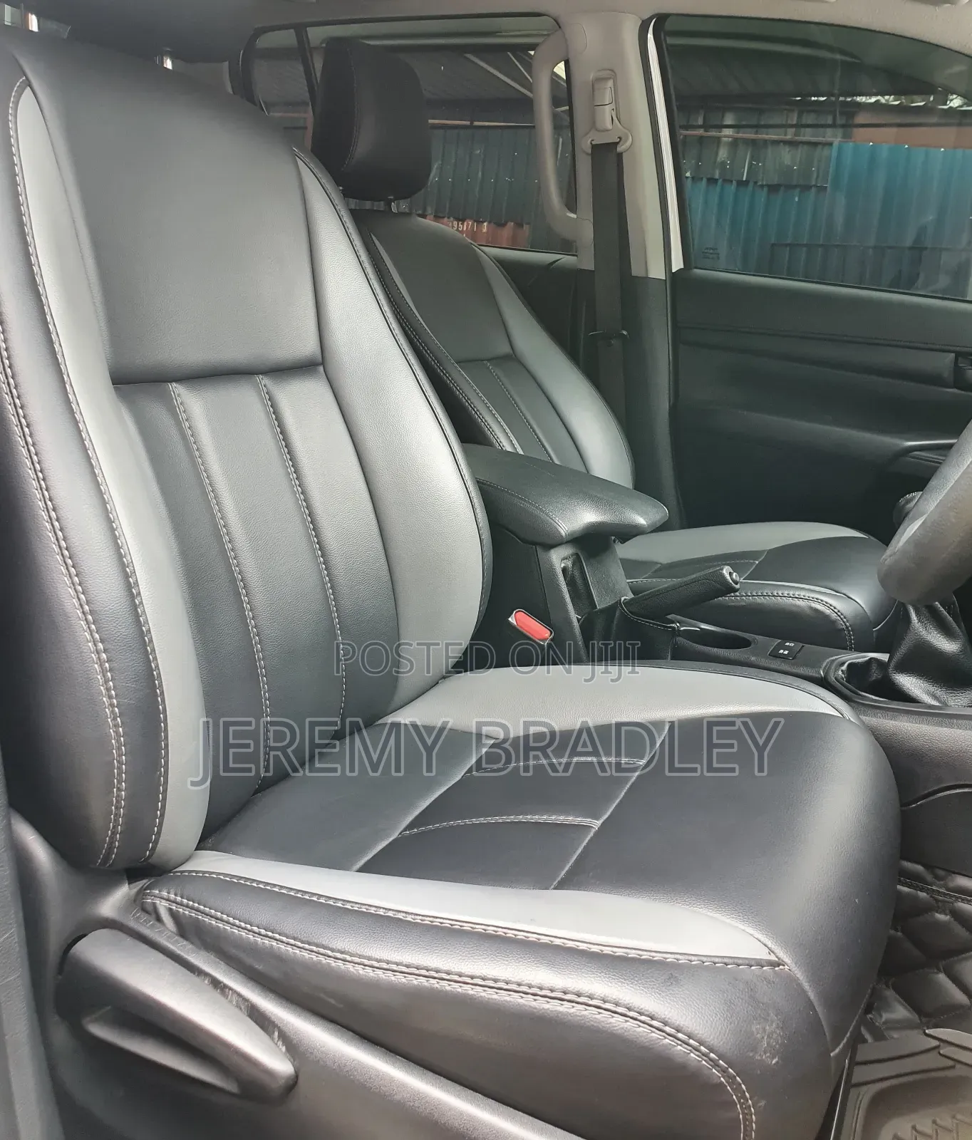 Toyota Hilux 2020 White
