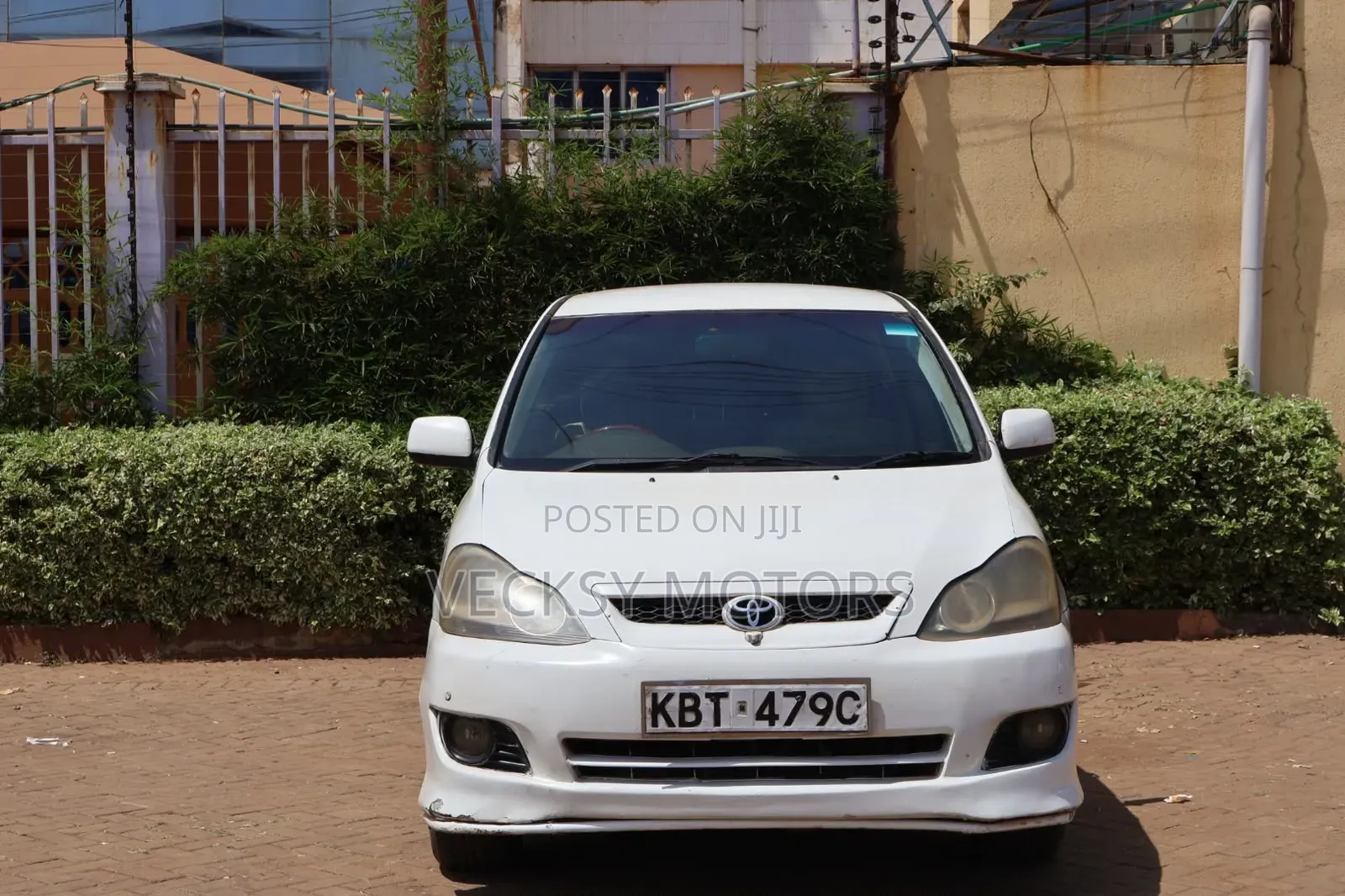 Toyota Ipsum 2005 White
