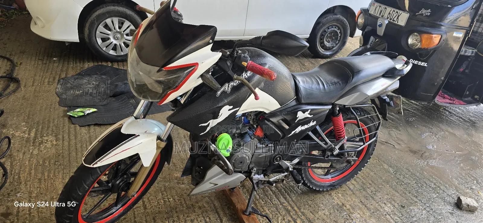TVS Apache 180 RTR 2016 Gray
