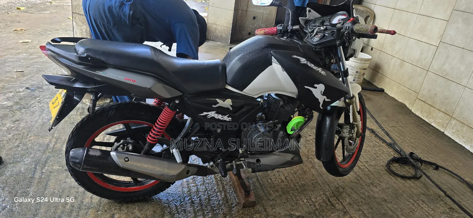 TVS Apache 180 RTR 2016 Gray
