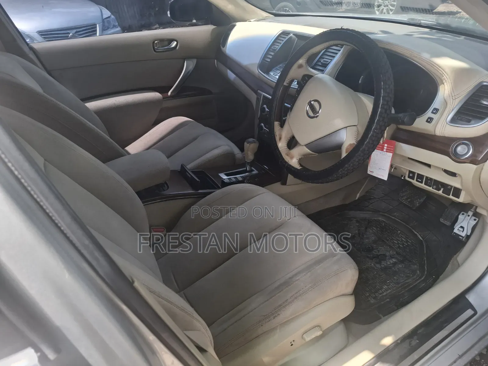Nissan Teana 2010 Silver