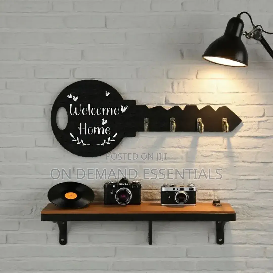 Wall Mounted Decorative Wooden Key Organizer