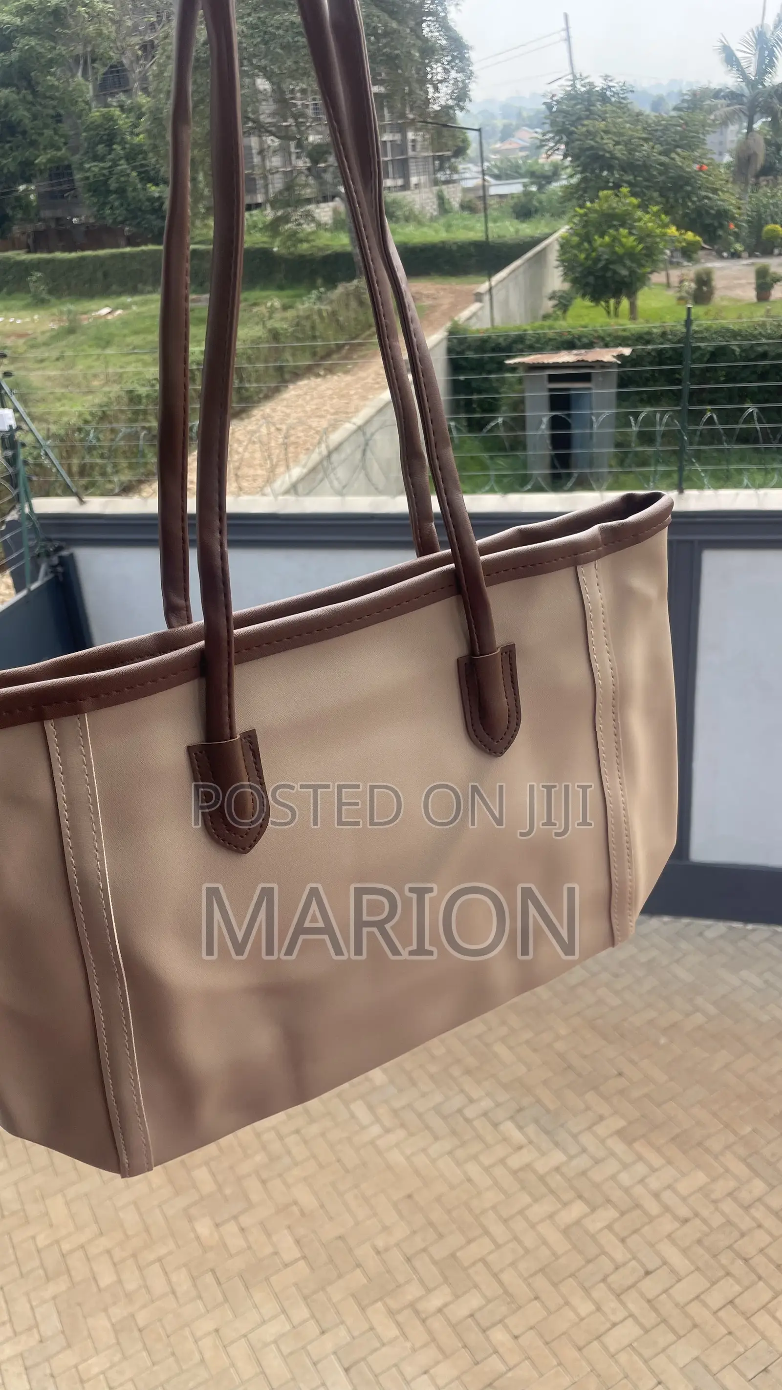 Elegant and Quality Ladies Handbag