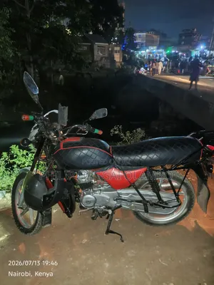 Bajaj Boxer 100 2017 Red