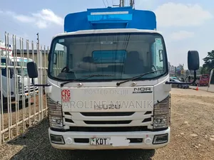 Isuzu NQR Bluepower