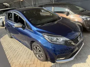 Nissan Note 1.2 Hybrid 2019 Blue