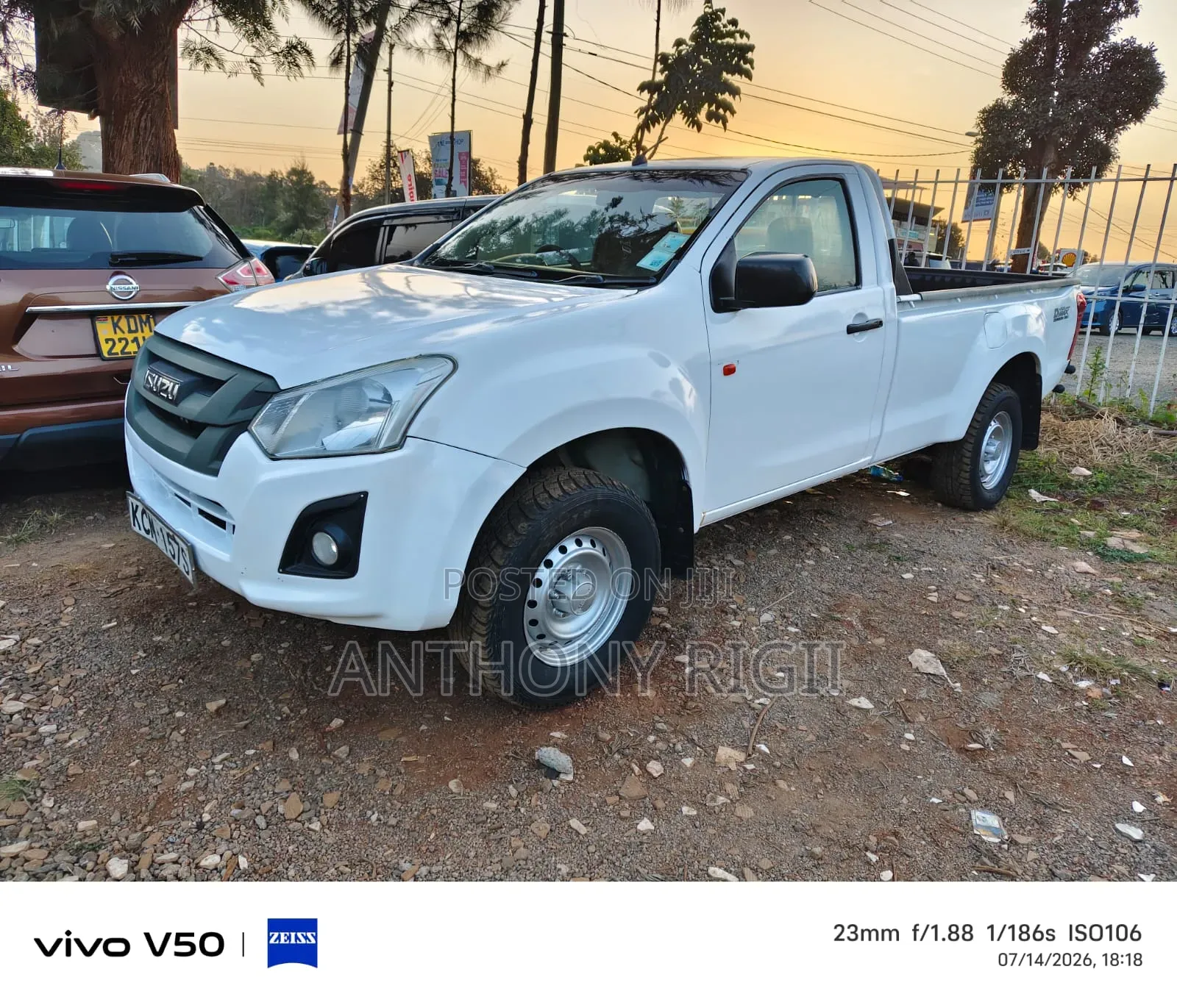 Isuzu D-MAX 2016 White
