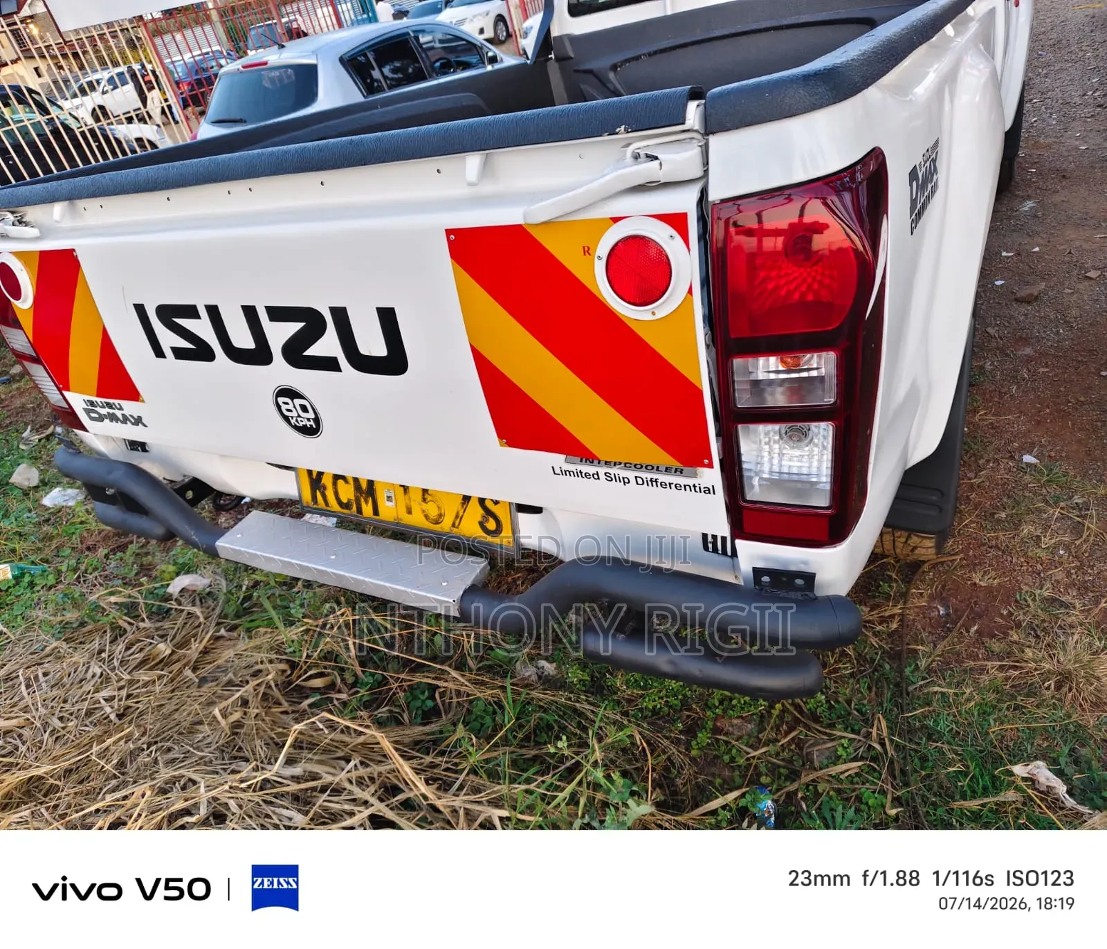 Isuzu D-MAX 2016 White
