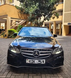 Mercedes-Benz E250 2015 Black