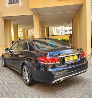Mercedes-Benz E250 2015 Black