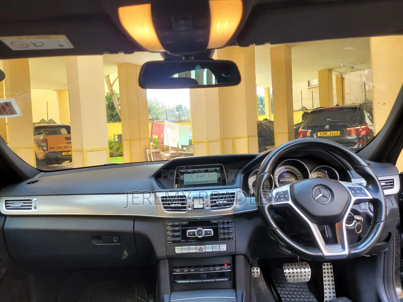 Mercedes-Benz E250 2015 Black