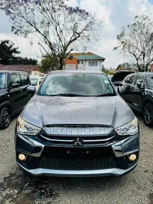 Mitsubishi RVR 2018 Gray
