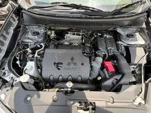 Mitsubishi RVR 2018 Gray
