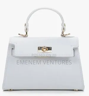 Ladies Medium Handbags