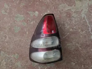 Prado 120 - Taillight-Lh
