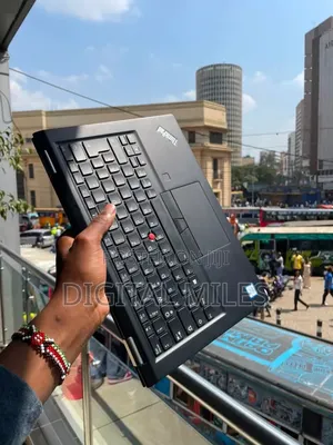 Laptop Lenovo ThinkPad X390 8GB Intel Core i5 SSD 256GB