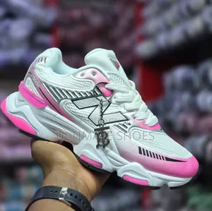New Balance 2000r