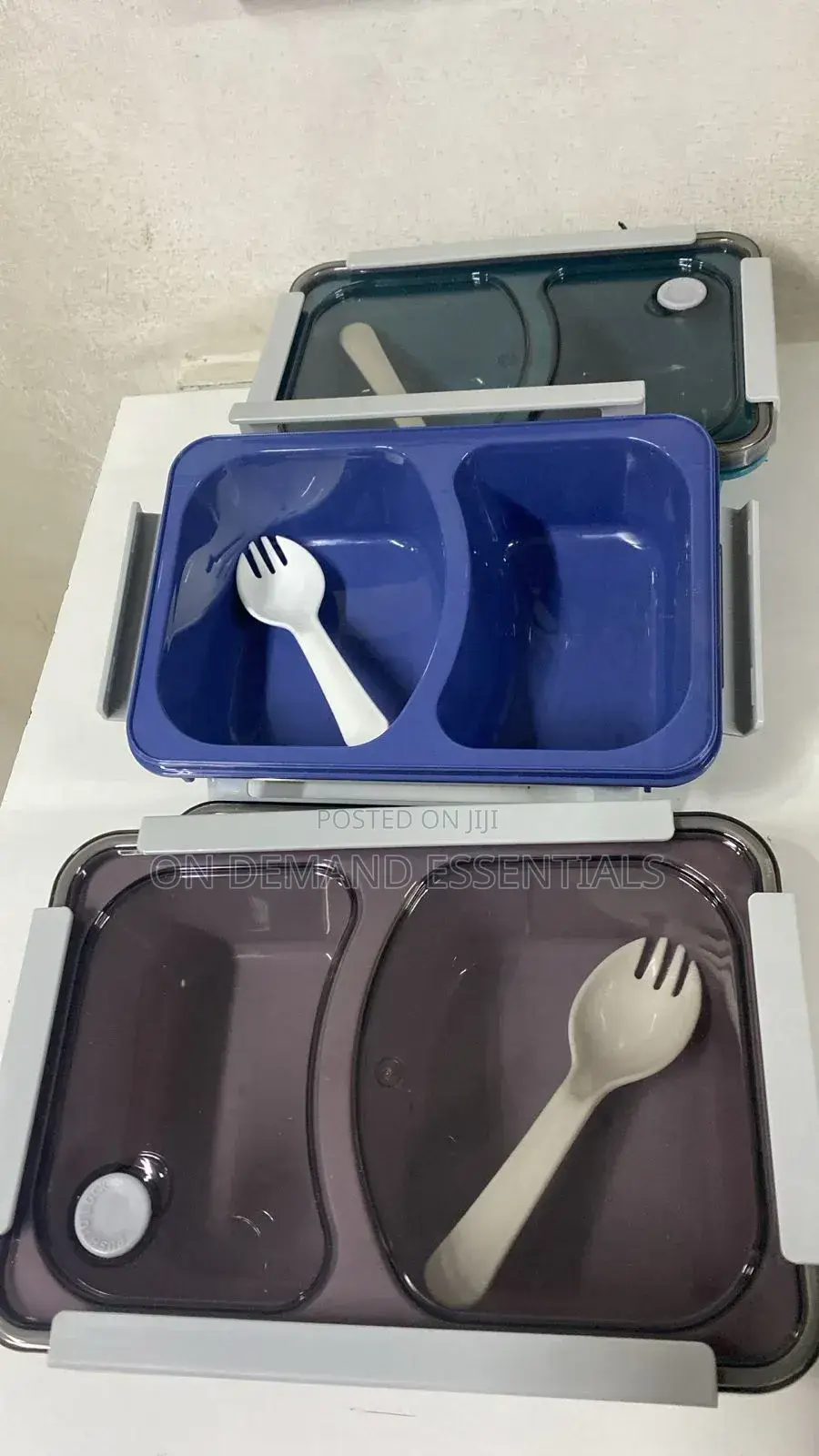 *2-Compartment, 2-Grid Bento Lunch Box With Spoon, Leak-Proof