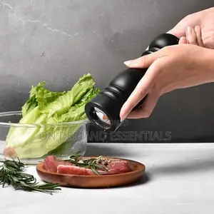 6 Inch Wood Pepper Grinder Mill Adjustable Stainless Steel Grinder