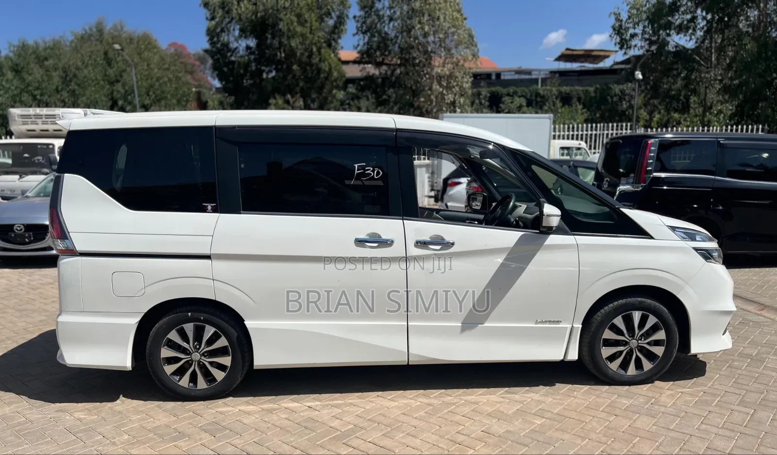 Nissan Serena 2018 White