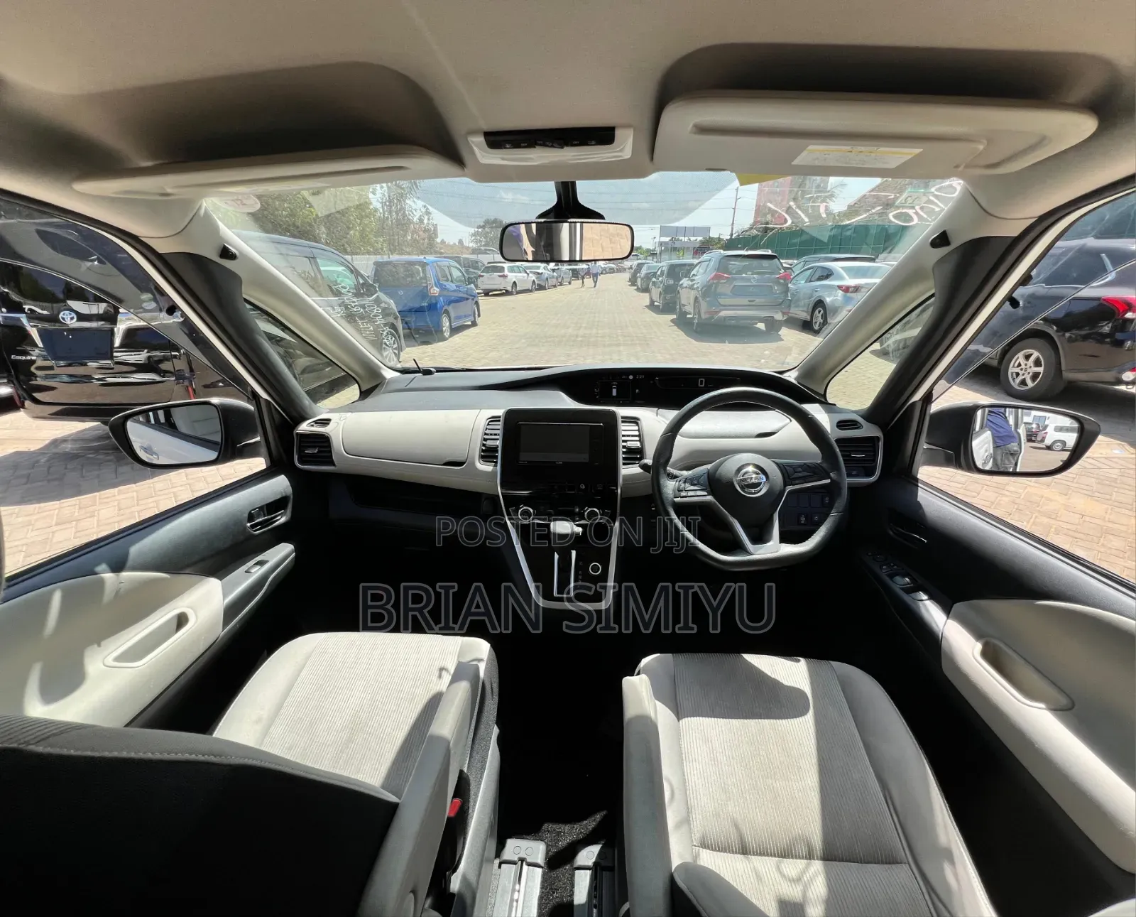Nissan Serena 2018 White