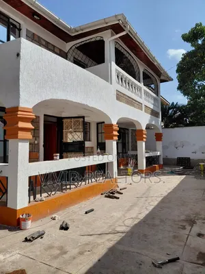 6bdrm Maisonette in Saika Estate for rent