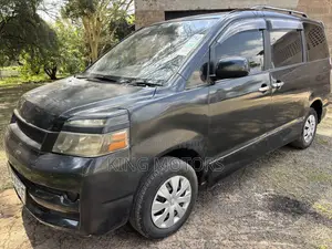 Toyota Voxy 2006 Black