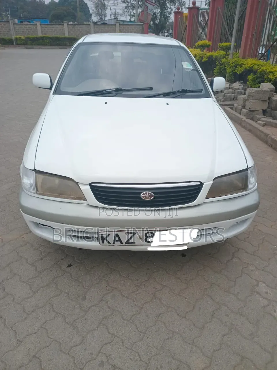 Toyota Premio 2001 White