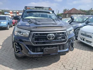 Toyota Hilux 2019 Black