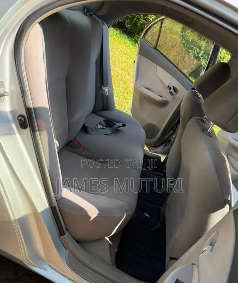 Toyota Axio 2009 Silver