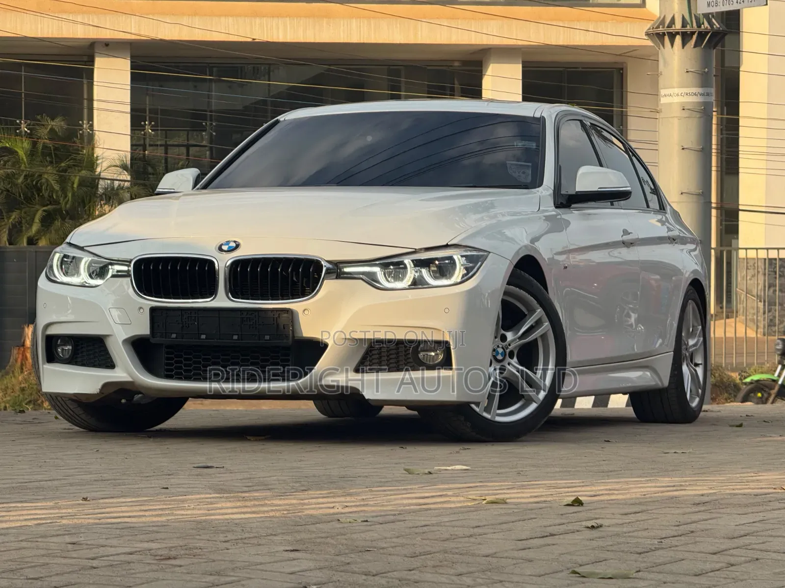 BMW 318i 2017 White