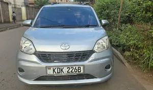 Toyota Passo 2016 Silver