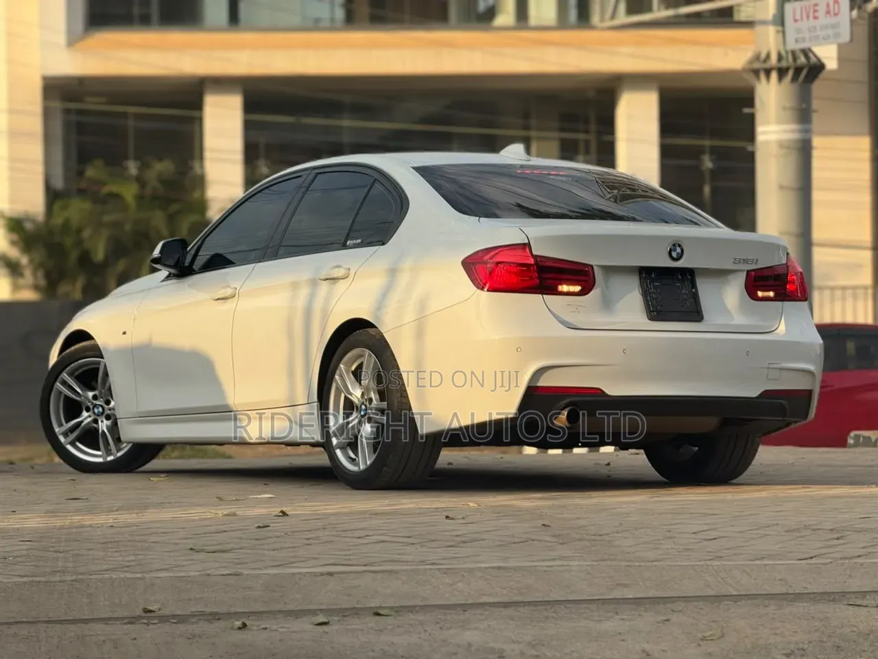 BMW 318i 2017 White