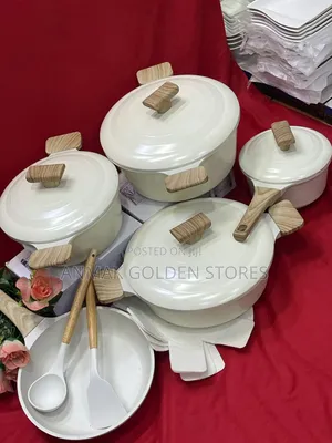 Cookware 
15 PCs Set Anmak
