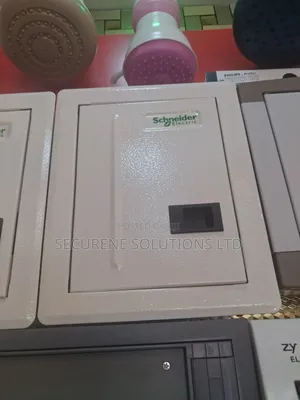 4 Way Schneider Electric Flush-Mounted Distribution Board