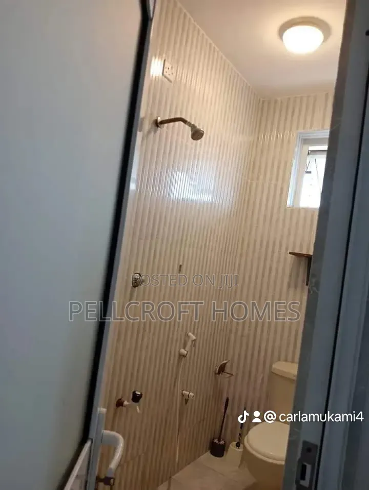 Modern Studio Apartment
