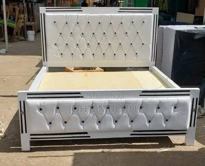 White Plain With Black Stripes 4*6