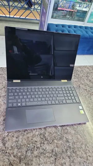 Laptop HP Spectre X360 15 16GB Intel Core i7 SSD 512GB