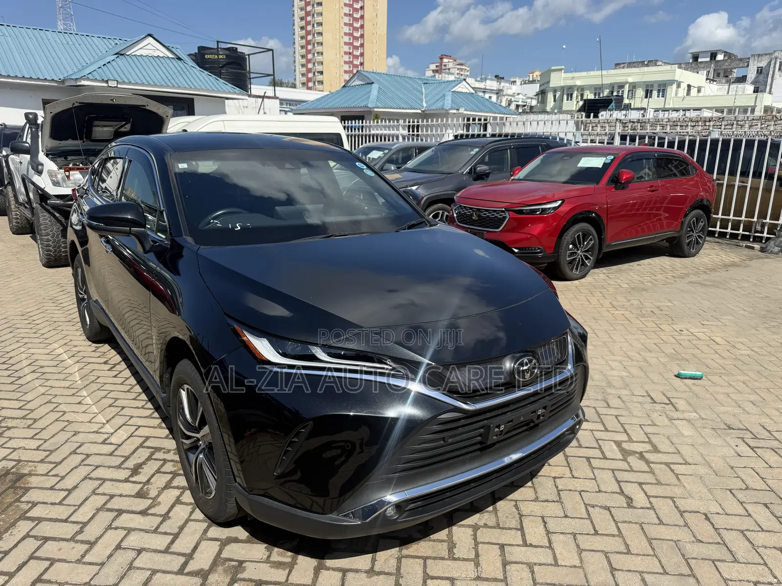 Toyota Harrier 2021 Black