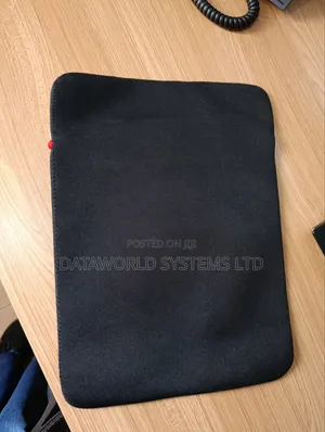 Black Laptop Sleeve 13'