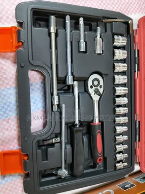 Chrome 53 PC's Socket Wrench Set With Deep Socket and Screwdriver Set
