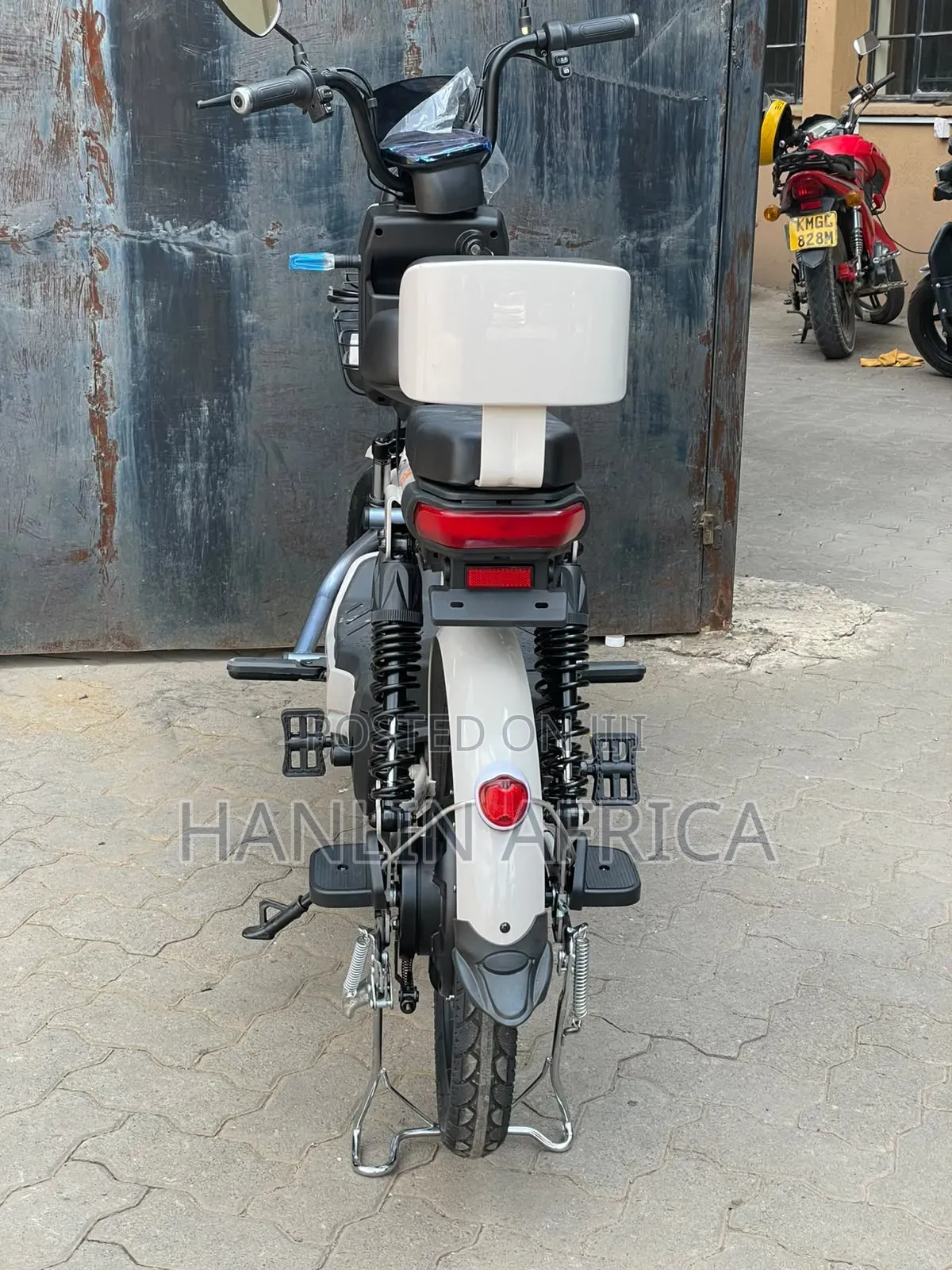 New Motorcycle 2025 White