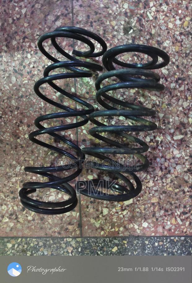 Harrier 240 Springs - thumbnail 2