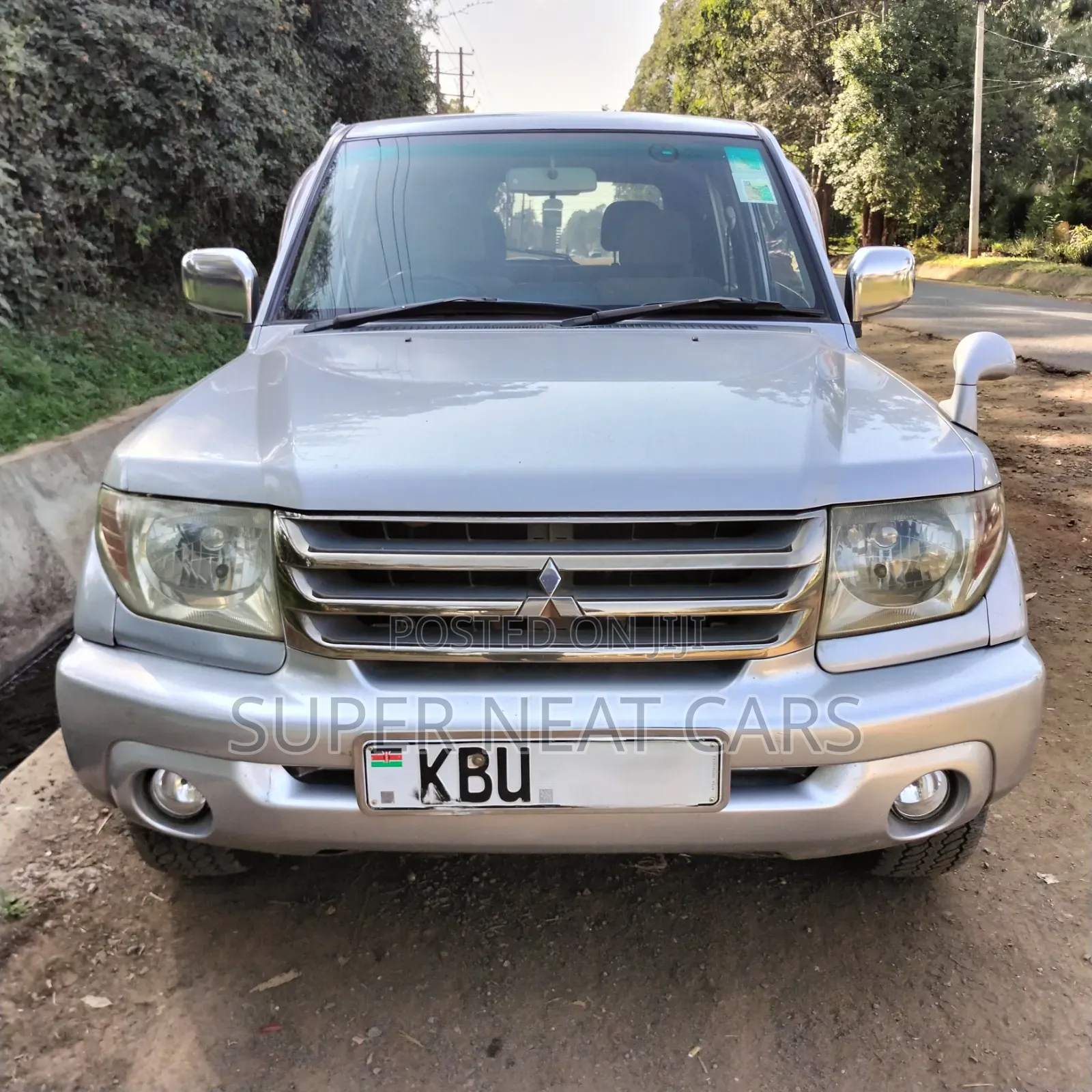Mitsubishi Pajero IO 2006 Silver