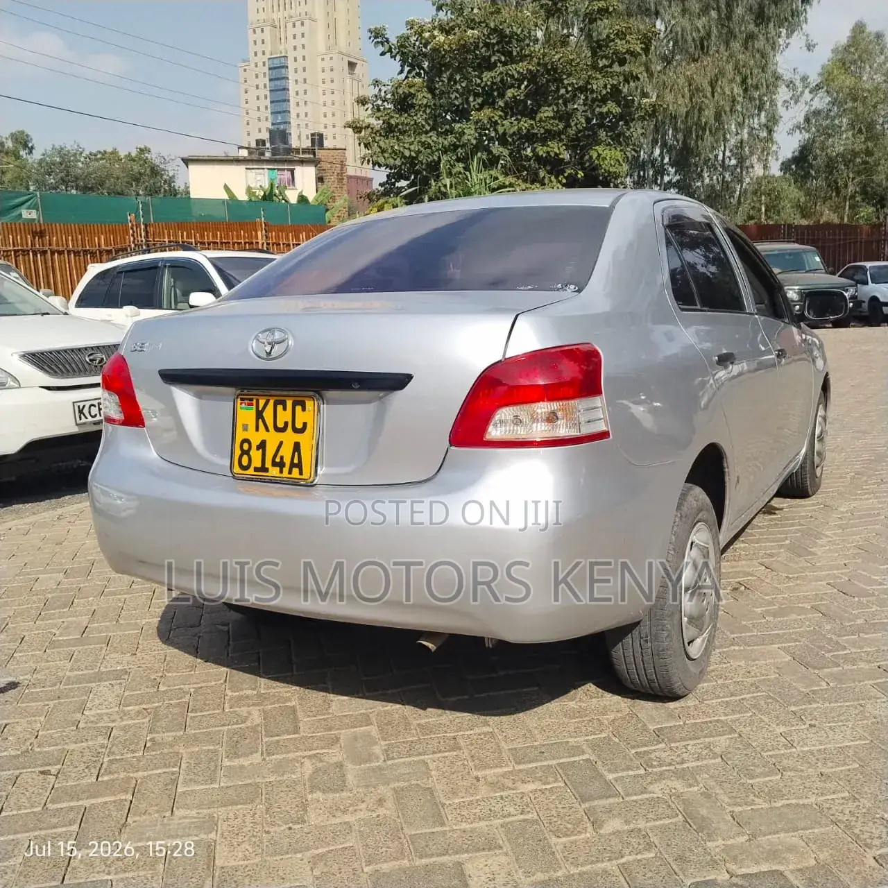 Toyota Belta 2007 Silver